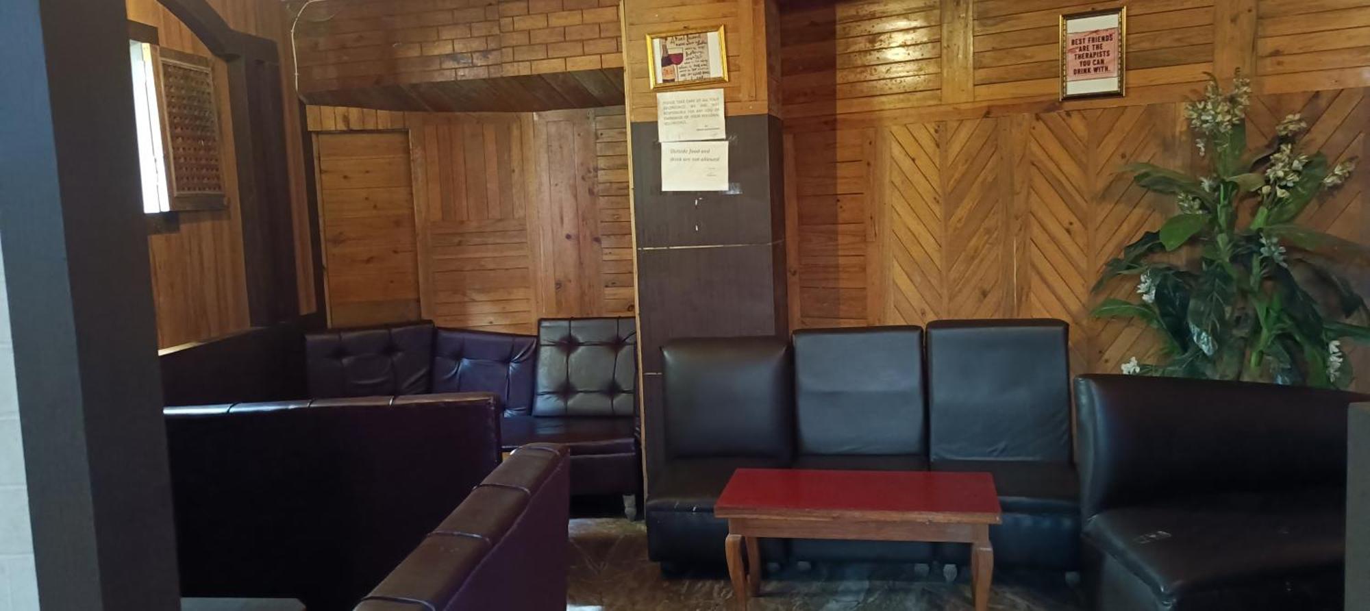 Hotel Assembly Shillong Dış mekan fotoğraf