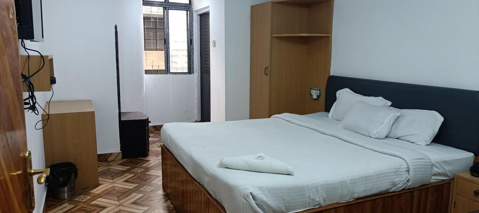 Hotel Assembly Shillong Dış mekan fotoğraf