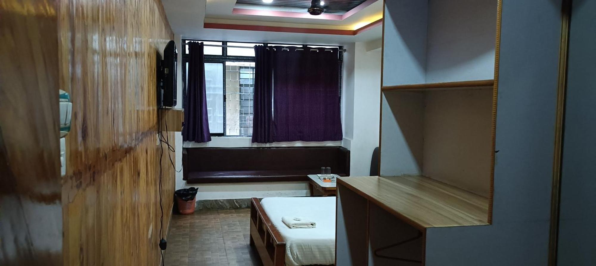 Hotel Assembly Shillong Dış mekan fotoğraf