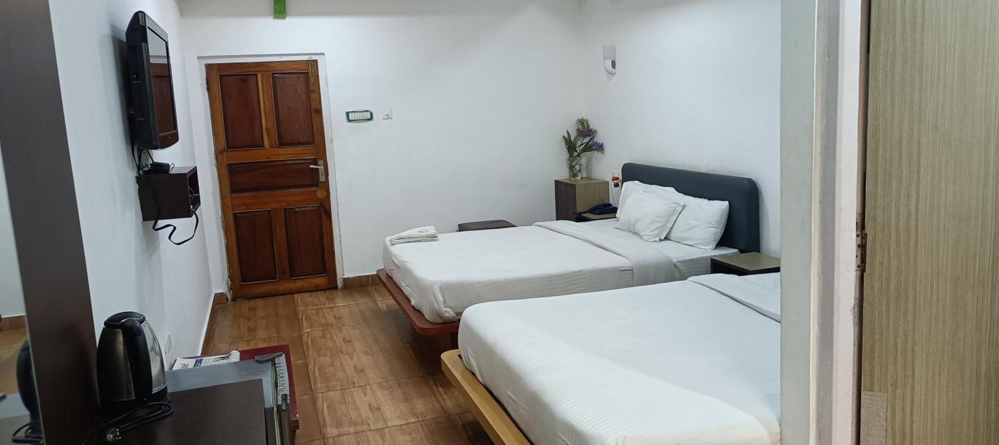 Hotel Assembly Shillong Dış mekan fotoğraf